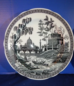 Archive Collection Black by Spode Rome Dinner Plate Black White Scenes Scalloped - Picture 1 of 4