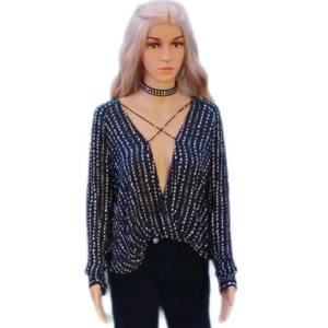 Womens NEW! silence+noise Medium deep V-neck blouse top - Picture 1 of 8