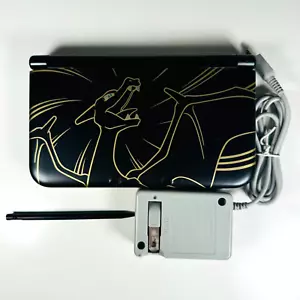 Nintendo 3DS XL LL Charizard Gold & Schwarz Konsole mit Zubehör - US-Verkäufer! - Bild 1 von 10