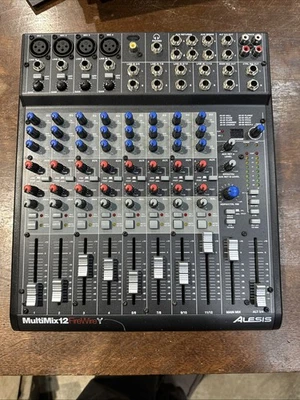 Alesis MultiMix 12 FireWire - Mezclador de 12 canales + Interfaz de audio FireWire - Usado Foto 1 de 4