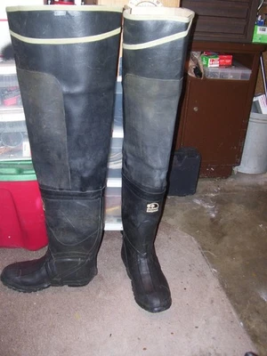 HODGMAN HEAVY DUTY FISHING BLACK RUBBER EXTRA TALL SZ US 11 HIP BOOTS WADERS - Image 1 of 4