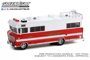 Greenlight HD Trucks Joliet IL, FD Command Unit 1973 Winnebago Chieftain 1/64 - Picture 1 of 1