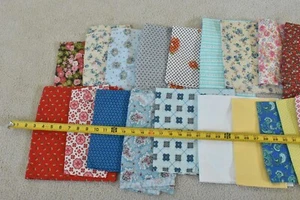 Lot, Vintage Quilt Cotton Pieces & Scraps, 3 Pounds & 12 Ounces, S114 - Picture 1 of 8