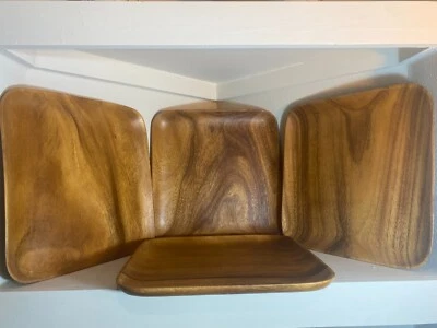 Prato de servir quadrado Pacific Merchants madeira de acácia - 12" - Imagem 1 de 2