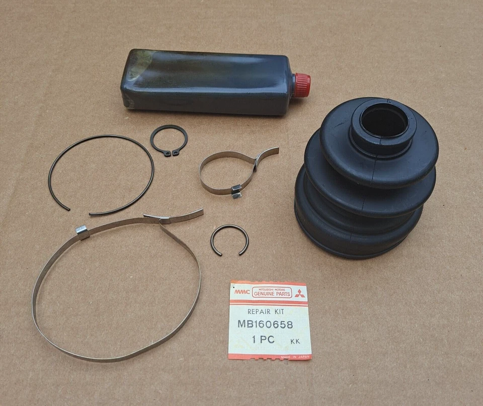 Dodge Power Ram 50 1982-1988 Nuevo de Lote Antiguo Mitsubishi CV Kit de Reparación de Bota Articular Foto 1 de 1