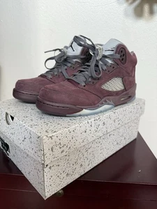 Nike Air Jordan 5 Retro SE Zapatos Juveniles Talla 6Y Borgoña Profundo en Caja FN4233-600 - Imagen 1 de 9