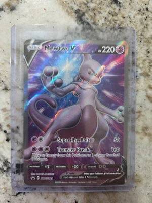 Mewtwo V SWSH229 SWSH: Sword & Shield Promo Cards Holo - Image 1 of 2