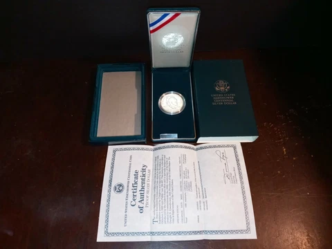 1990-P Commemorative Proof Silver Dollar - Eisenhower Centennial w Box & Papers Cover