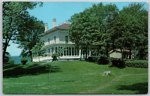 Postcard Wisconsin Prairie du Chien WI Villa Louis Carl Hercules Dousman Mansion - Picture 1 of 2