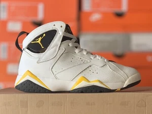 NIKE AIR JORDAN 7 VII RETRO BLANCO MAÍZ UNIVERSITARIO 2006 TALLA 7.5 MUJER 313358-172 - Imagen 1 de 12