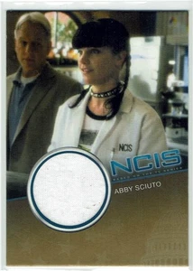 NCIS Seasons 1-3 Costume Relic Card CC22 Pauley Perrette as Abby Sciuto 202/500 - Picture 1 of 3