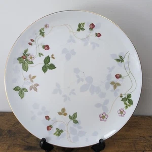 vintage Wedgwood Bone China Wild Strawberry Cake Platter / Plate 27 Cm - Picture 1 of 5