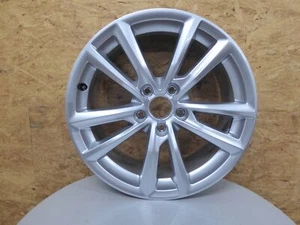 Original Audi Alufelge Felge 7,5x17 / ET 53 Audi A3 Sporb./ Cabrio 8V0601025BF - Bild 1 von 1