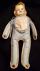 Muñeca de vinilo vintage con cara de celuloide RARA broches manos pies premio de carnaval - Imagen 1 de 7