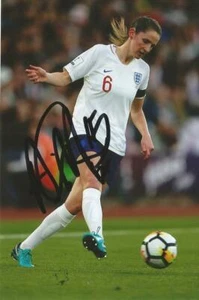 ENGLAND & LEICESTER LADIES: ABBIE McMANUS SIGNED 6x4 ACTION PHOTO + COA - Bild 1 von 1