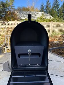 Hanover Lantern locking mailbox insert to deter mail theft