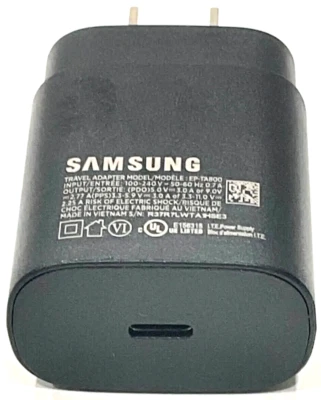 Lot of 25 Samsung Galaxy 25W Super Fast Charge Adapter Black - Image 1 of 2