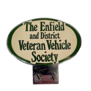 Insignia de coche de la Sociedad de Vehículos Veteranos de Enfield y Distrito cromada y esmaltada - Imagen 1 de 6