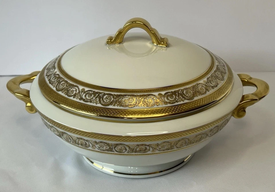 Rocal Limoges Francia, porcelana de lujo o París, puré redondo cubierto dorado Foto 1 de 4
