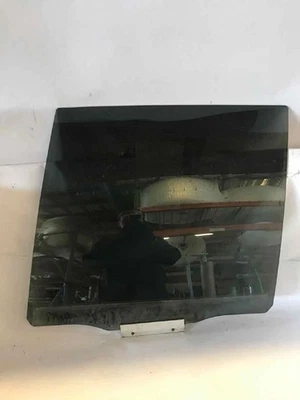 Rear Door Glass/window VOLVO XC90 Left 03 04 05 06 07 08 09 10 11 12 13 14 Foto 1 de 4