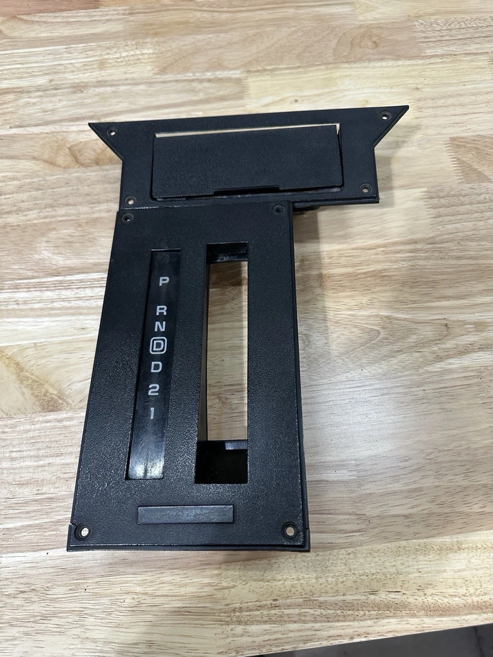 1982-1992 Chevrolet Camaro Z28 IROC-Z auto trans shift plate shifter plate - Image 1 of 4