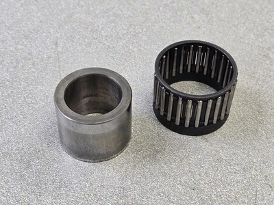 JUEGO DE JAULA DE COJINETES JUEGO DE ENGRANAJES DE 4ª VELOCIDAD ORIGINAL USADO MUY BONITO Foto 1 de 4