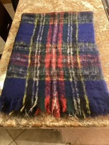Coperta lana irlandese vintage di McGregor di Dublino 70% mohair 30% lana 55”x39” - Foto 1 di 6