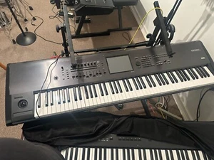 KORG KRONOS X 88 KEYS + KORG HARD CASE - Picture 1 of 10