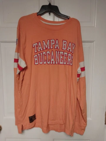 Reebok NFL Vintage Tampa Bay Buccaneers Stitched Long Sleeve Shirt, Men XL Cover