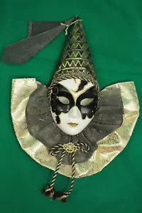 Vintage Mardi Gras Venetian Porcelain Face Mask Wall Hanging - Picture 1 of 5