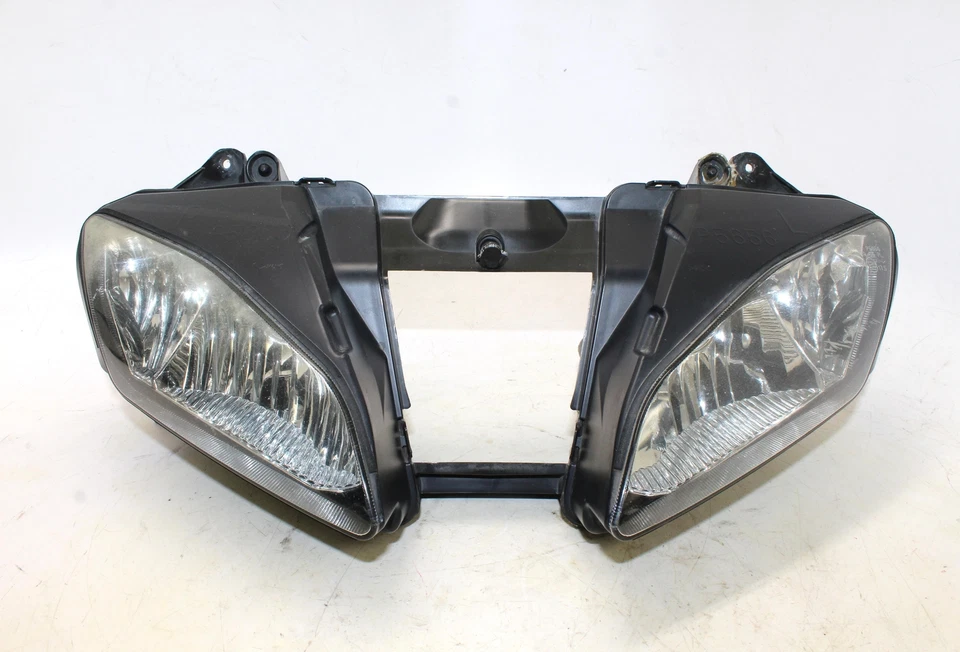 Farol dianteiro Yamaha Yzf R6 2007 - Imagem 1 de 4