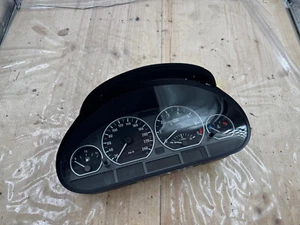 Tacho Kombiinstrument BMW E46 TeileNr.: 6211-6940881 / 0263639213 - Bild 1 von 1