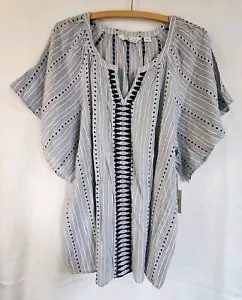 Blusa para mujer Caffe Marrahesh bordada cuello en V manga corta pulóver grande - Imagen 1 de 13