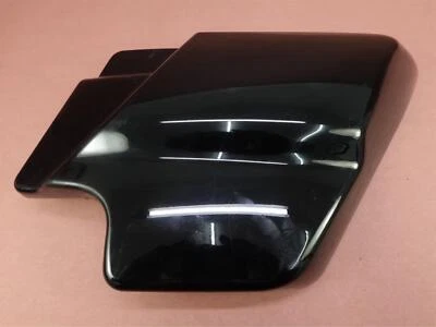 Harley Davidson Street Glide 2007-2011 cubierta lateral derecha FLHX Foto 1 de 4