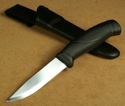 Morakniv Companion Black Arbeitsmesser Jagdmesser Mora of Sweden rostfrei R77