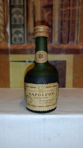 Mignon Cognac Napoleon Courvoisier 3cl 40% Imp. C.E.D.A.L