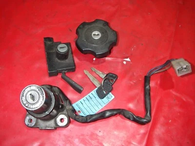 Schlosssatz Zündschloss Tankdeckel Sitzbankschloss YAMAHA XJ 900 XJ900 XJ750 - Image 1 of 4