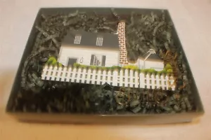 SHELIA'S COLLECTIBLES HOMESITE WILLIAMSBURG, VIRGINIA 1990 - Foto 1 di 3