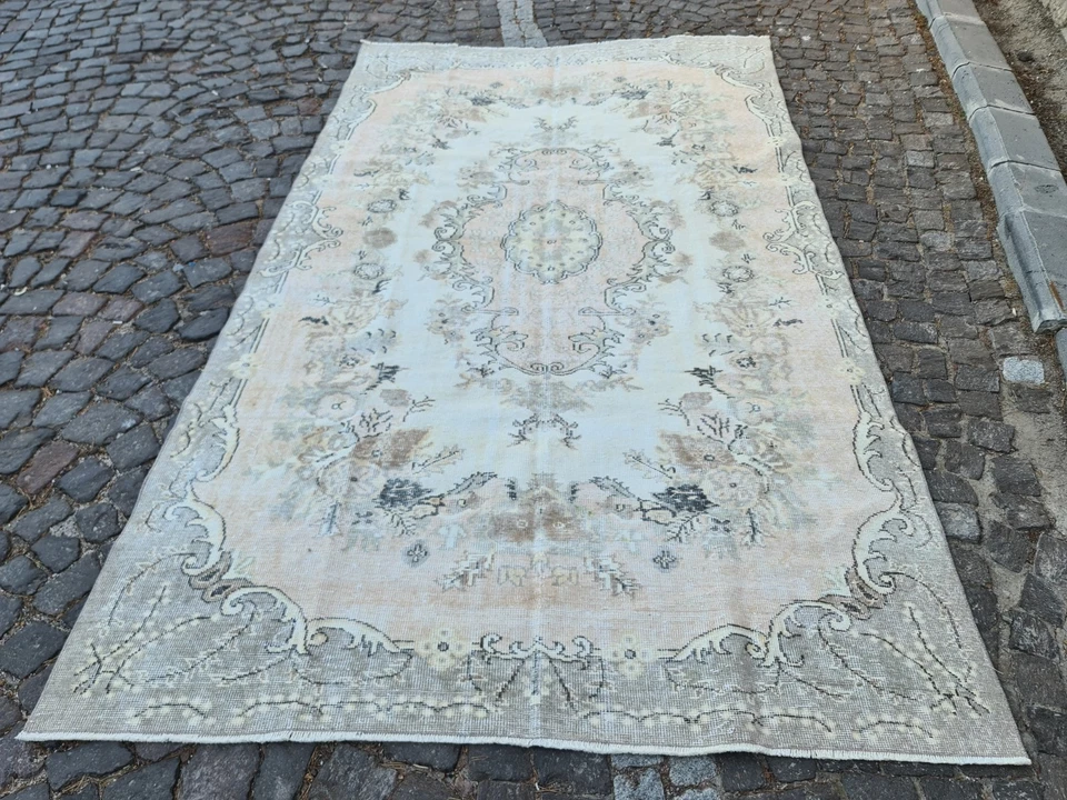 Vintage Turkish Rug 6x10 Aubusson Style Distressed Carpet Beige Blush Floral - Image 1 of 4