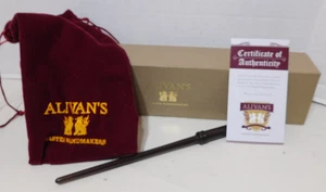 Alivan's Wand Holly 11" in Original Box w/ COA - Picture 1 of 9