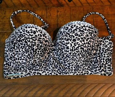 MEDIUM  Cheetah Bra Top by Xhileration  - Image 1 of 4