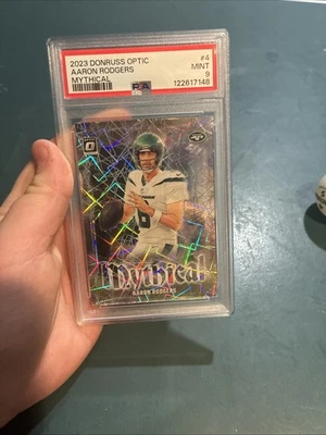 Panini Donruss Optic 2023 - Mythical Aaron Rodgers #4 PSA 9 Case Hit Foto 1 de 2