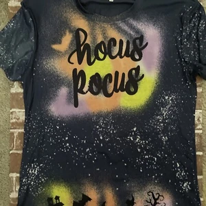 Hocus Pocus Women’s Shirt Size Medium - Picture 1 of 5