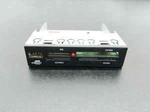 Universal 3.5" USB2.0 MS-DUO MMC SD XD T-F MICRO-S Lector de Tarjetas - Imagen 1 de 4