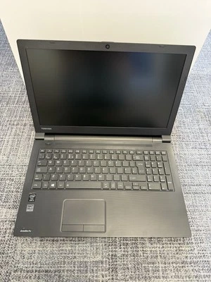 Toshiba Satellite Pro R50 Laptop | i3 4005U | 8GB RAM | 120GB SSD | Win 10 pro - Image 1 of 4
