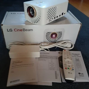 + LG HF60LS LED Beamer Largo 2.0 1400lm 1920x1080 Full HD Bluetooth OVP + - Bild 1 von 8