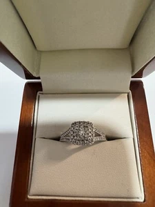 Engagement Ring - Picture 1 of 5