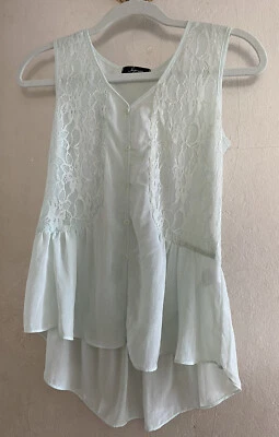 soprano juniors womens 100% polyester teal lace High Low blouse Small - Image 1 of 4