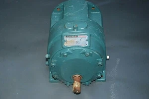 Reliance Master XL Riduttore di Velocità Ingranaggi, Rapporto 6.2, 1.17HP, Coppia 21.4 ft-lb, NUOVO - Foto 1 di 5