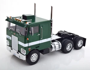 1:18 Road Kings Peterbilt 352 Pacemaker 1977-1979 greenmetallic/white - Picture 1 of 4